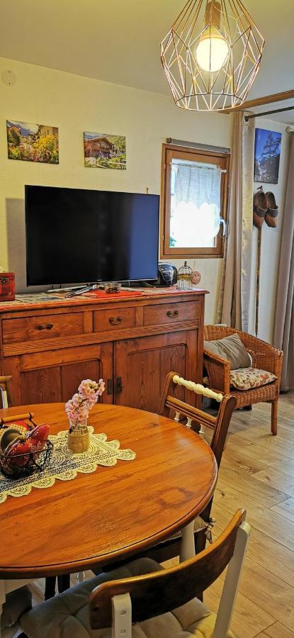 La Grange De Lina Daire Grignon Dış mekan fotoğraf