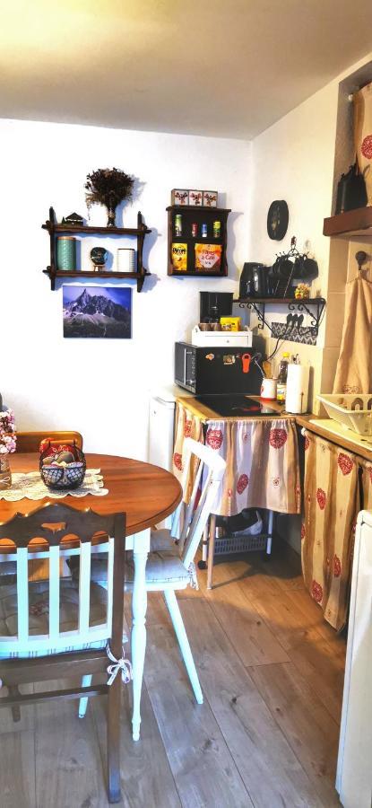 La Grange De Lina Daire Grignon Dış mekan fotoğraf