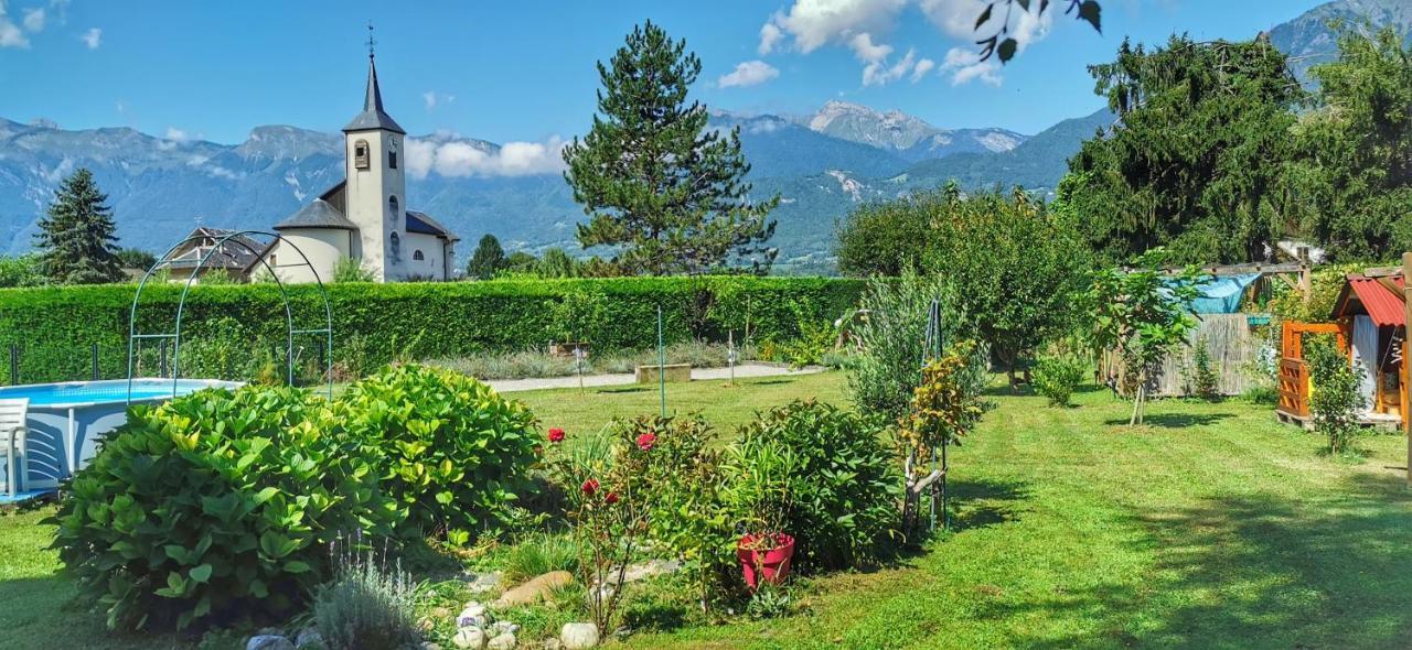 La Grange De Lina Daire Grignon Dış mekan fotoğraf