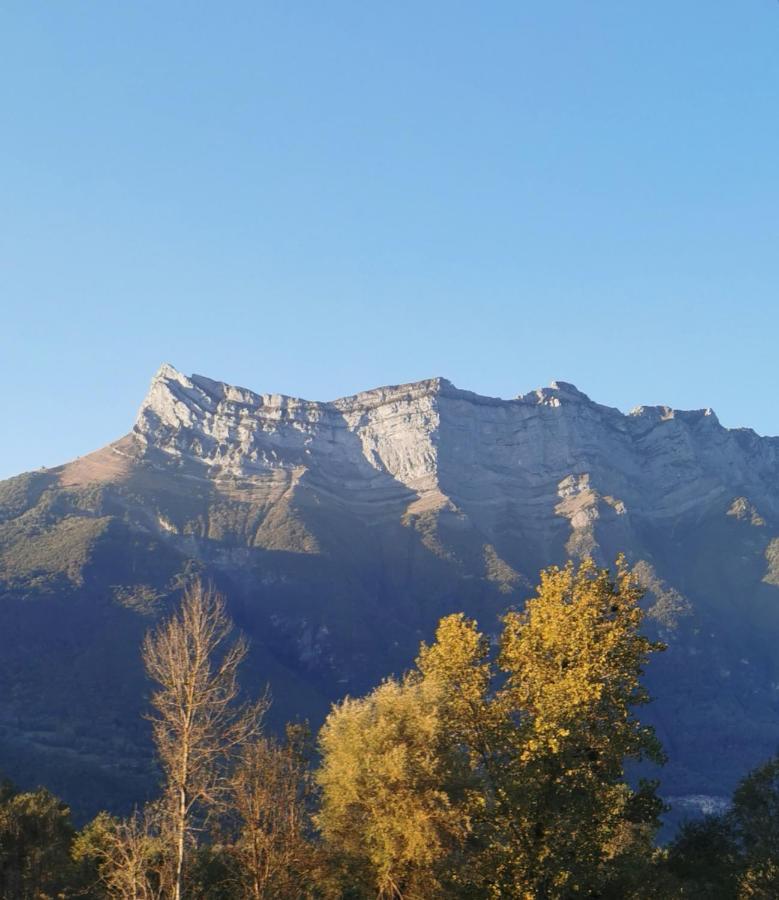 La Grange De Lina Daire Grignon Dış mekan fotoğraf