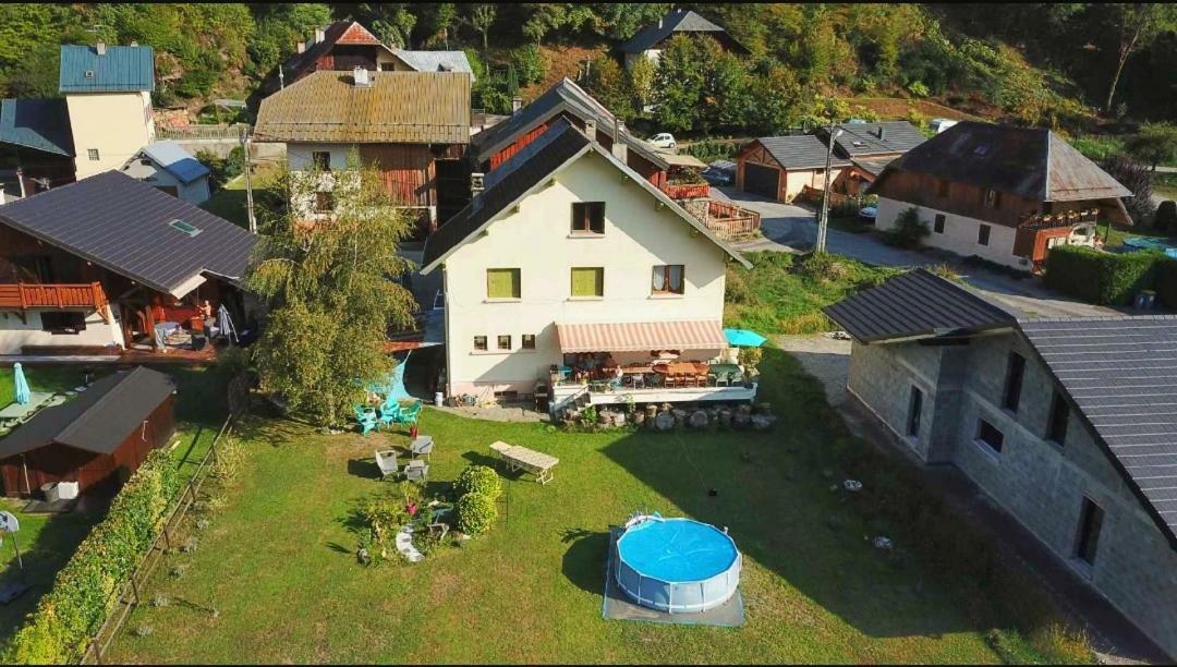 La Grange De Lina Daire Grignon Dış mekan fotoğraf