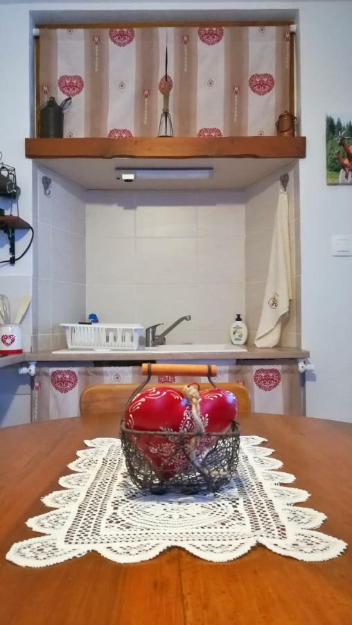 La Grange De Lina Daire Grignon Dış mekan fotoğraf